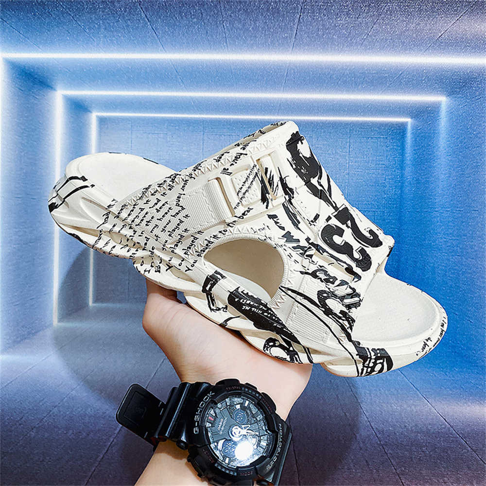 Fashion EVA Graffiti Sea Sandals Blue Slippers Autumn Shoes Men Sneakers Sport Pas Cher Team Luxe Due To Exercise Real Shows
