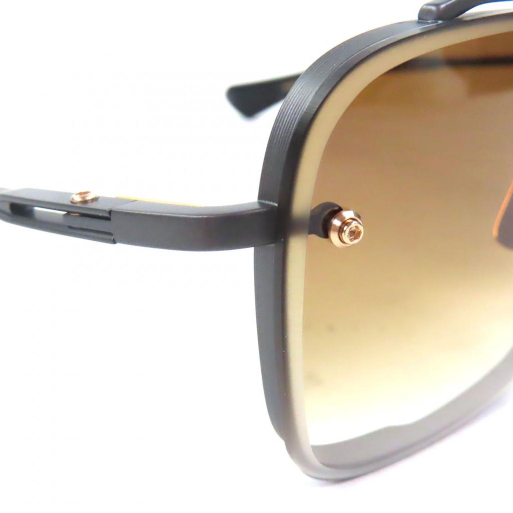 Zo goed als nieuwe DITA MACH-SIX zonnebril Cancer metallic titanium heren DTS121 gebruikt