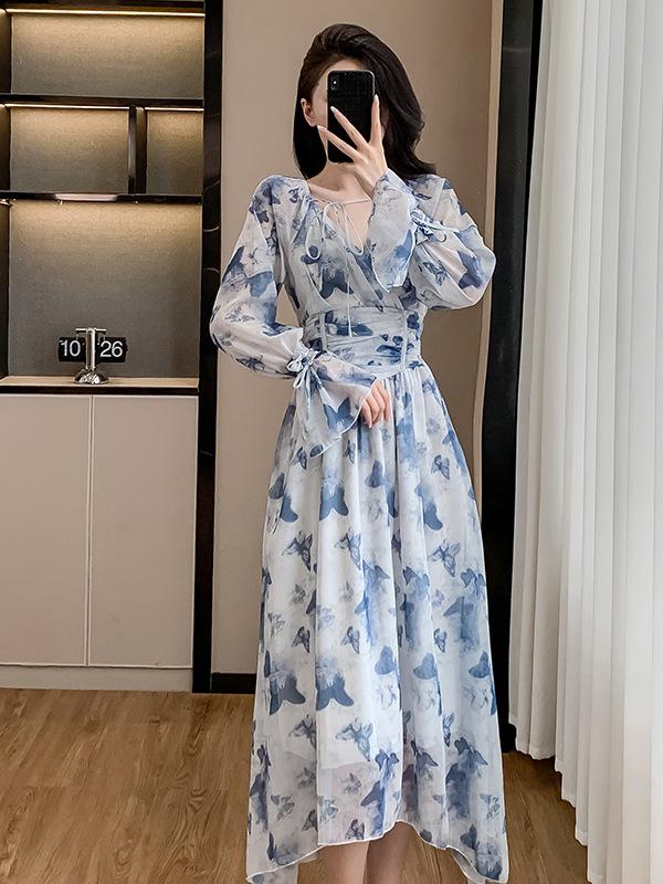 French Tea Break Blue Dress: Waist-Slimming Korean Style with Ruffle Sleeves, Perfect for Vacations