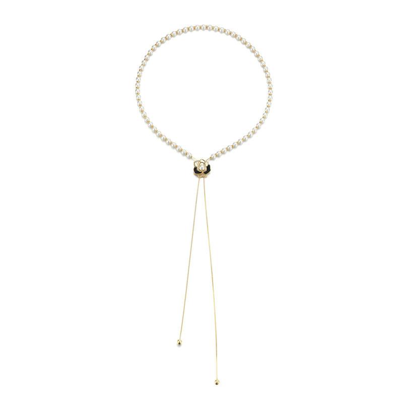 Stylish Long Adjustable Rose Flower Sweater Chain Necklace For Fashionable Outfits