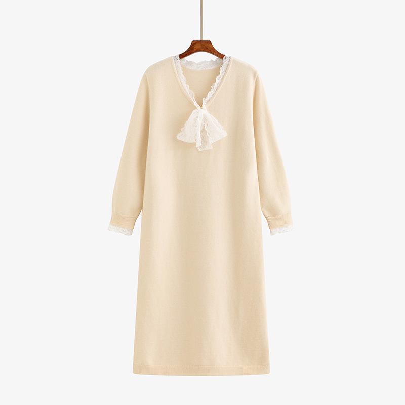 

Plus Size V-neck Tie-up Lace Knit Wool Dress - 2025 Winter Style XXXL (180-220 jin) абрикосовий