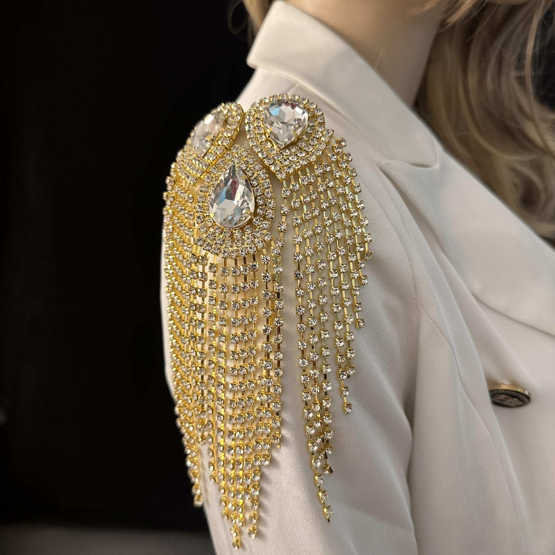 

Diamond shoulder chain, tassel shoulder patch, chest flower accessories, dress accessories, stage wear with DIY accessories