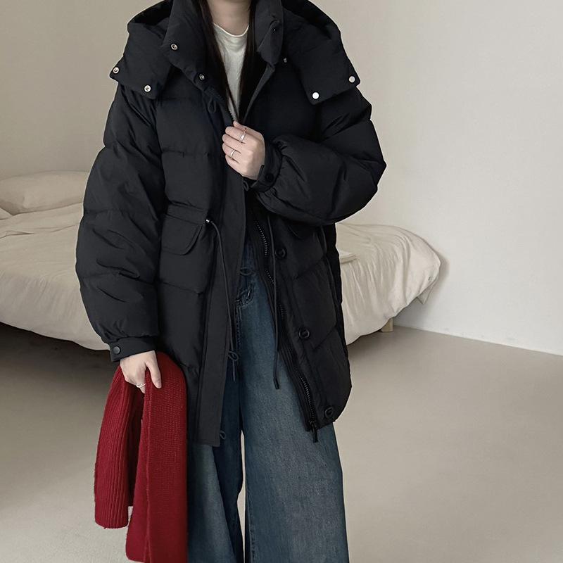 

High-end medium and long white duck down jacket women s 2025 new drawstring waist thin small coat tide M чорний