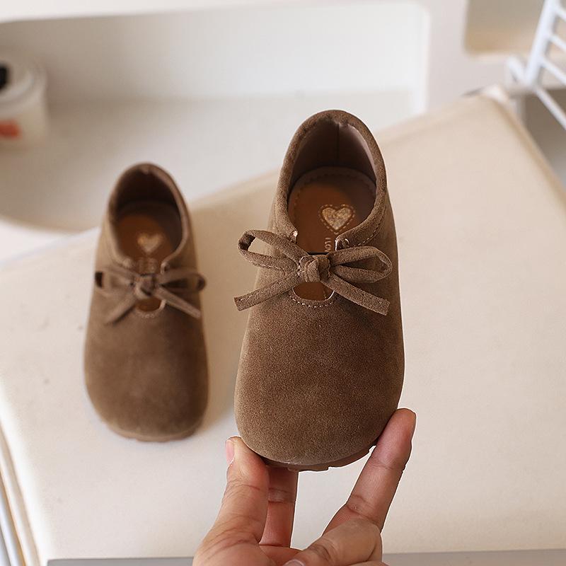 

Модная детская обувь Весна Новая детская обувь Мягкая подошва Детская повседневная обувь Нескользящая Детская кожаная обувь Ретро Кожаная обувь для девочки 23insole15cm темные хаки