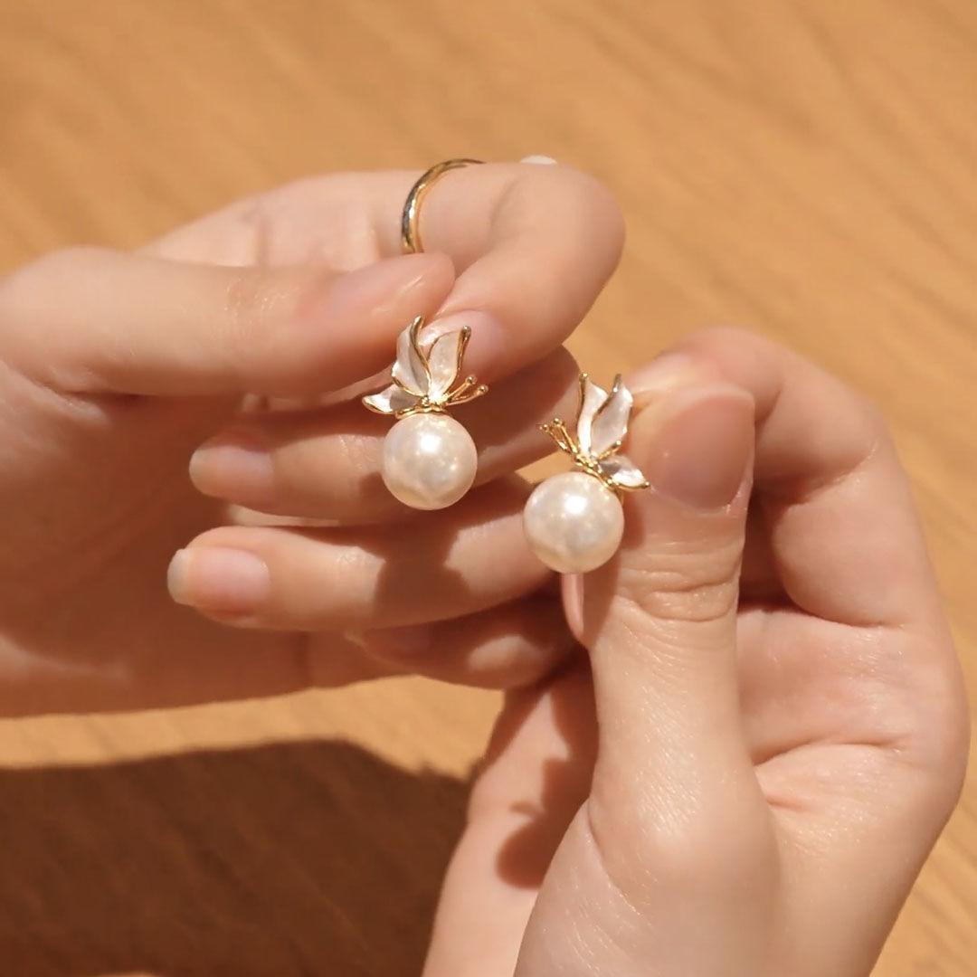

2025 Elegant Butterfly Pearl Earrings for Women | Versatile Niche Design | High-End Studs & Dangles белый