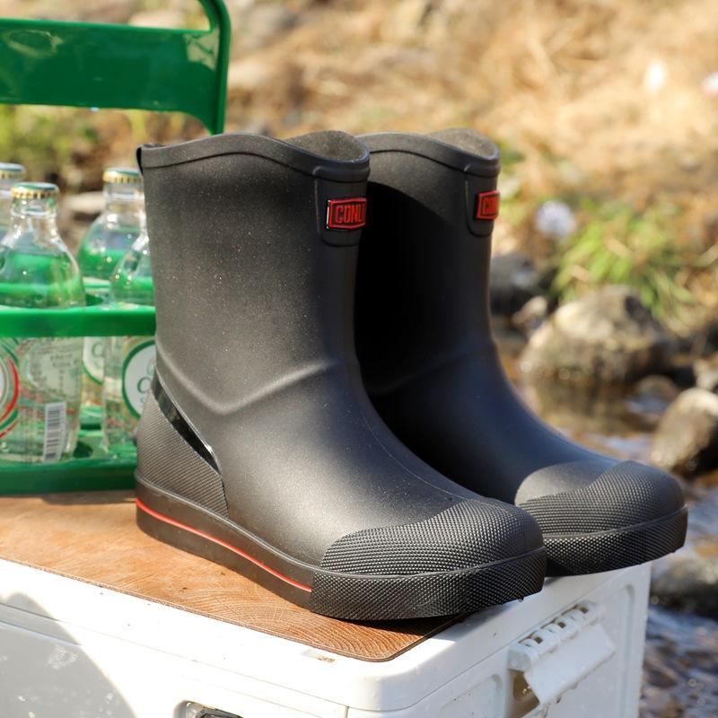 New rain shoes men's medium tube non-slip waterproof shoes fashionable outdoor water boots warm short tube rubber shoes men's fashion