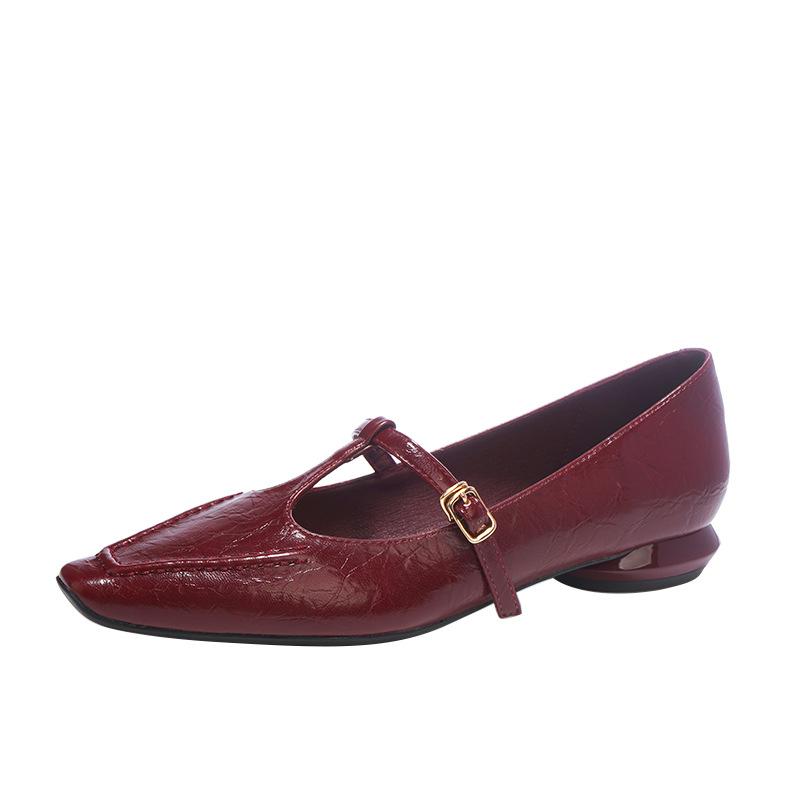 Sheepskin retro T-buckle Mary Jane shoes women's flat thick heel low heel single shoes small leather shoes