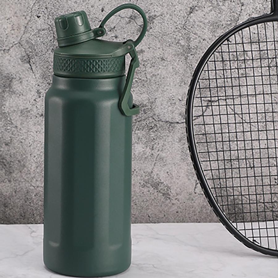 Insulated Water Bottle Portable Thermos Water Bottle 750ML Stainless Steel Double Wall Vacuum Sport Bottle with Straw