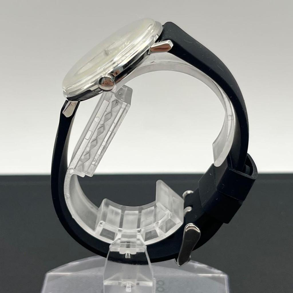 Used [Working item] JUNGHANS design hand-wound watch with replacement strap