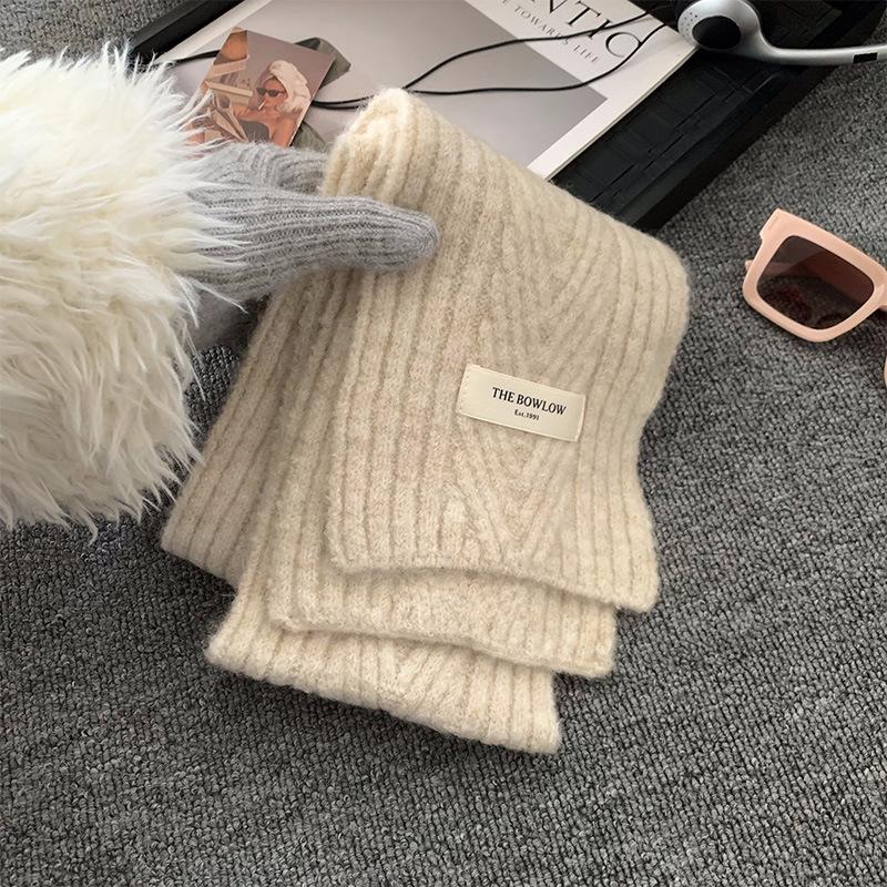 Retro Red Scarf Winter Women's New Korean Style Warm and Thickened Cold Proof Neck Protection Couple Knitted Small Scarf