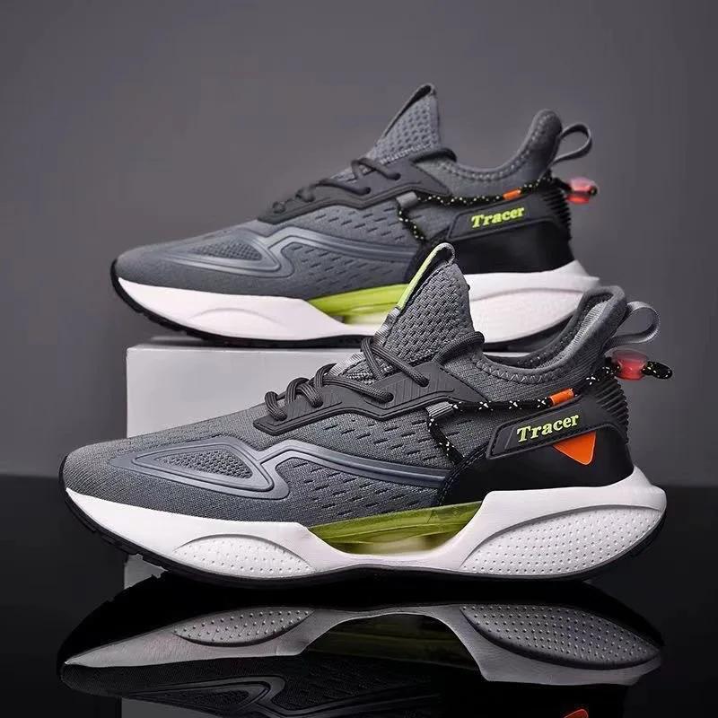 2025 new non-smelly feet men's shoes versatile casual sports shoes fly-woven mesh breathable soft-soled running shoes
