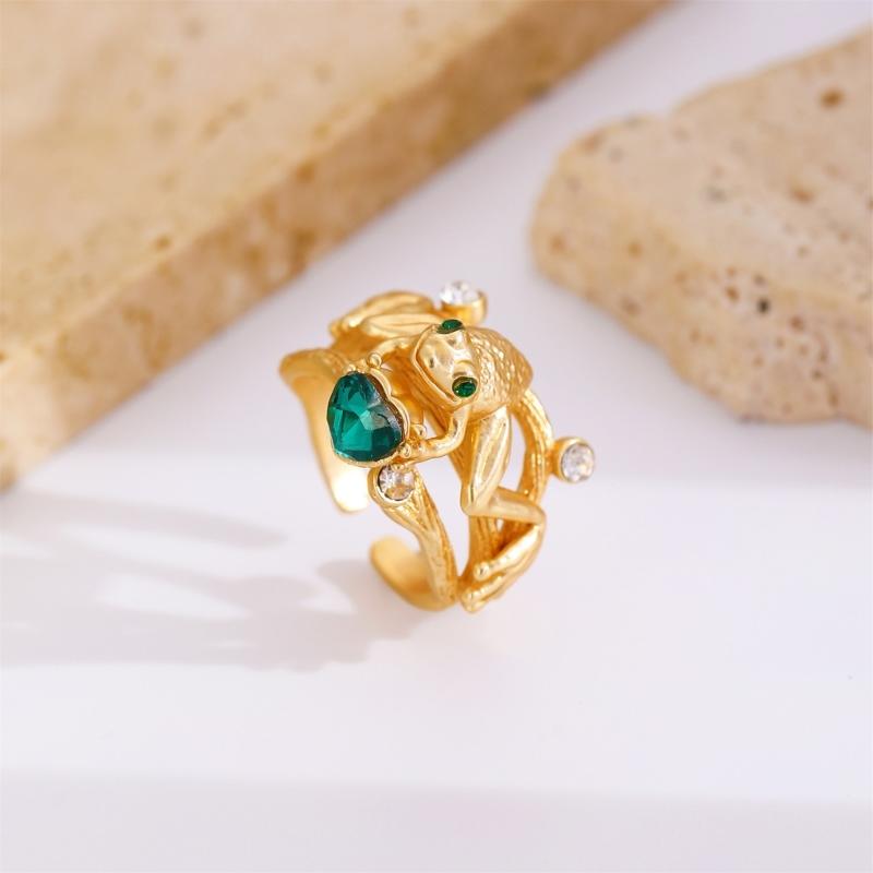 Emerald Green Heart Frogs Hug Ring Stylish Animal Finger Ring Unique Vintage Fashion Statement Jewelry for Women