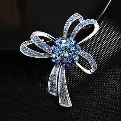 Broche incrustée de strass brillants, épingle de châle à revers, Badge de tempérament