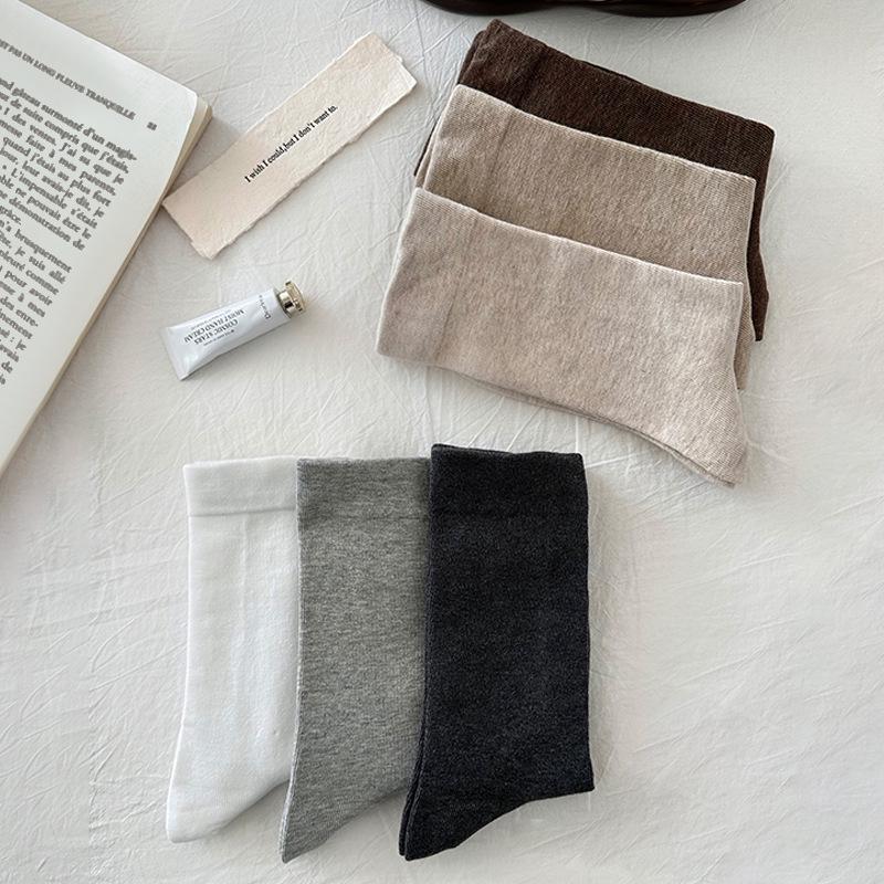Meilade Women's Pure Cotton Mid-Calf Socks - Loose Cuff, Seamless, Soft & Cozy for Autumn/Winter