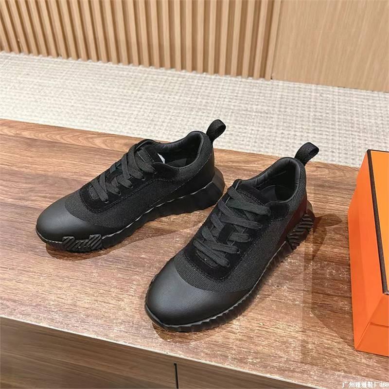 New H Cowhide Sports Breathable Trend Female Internet Celebrities with the Same Lightweight Male Couple Fashion White Shoes