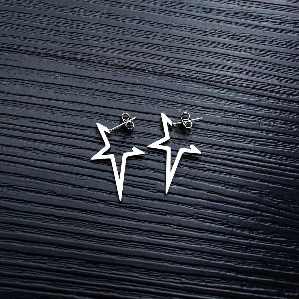 Retro Geometric Minimalist Earrings For Women, Fashionable Pentagonal Star Earrings, Versatile And Stylish Earrings For Daily Use