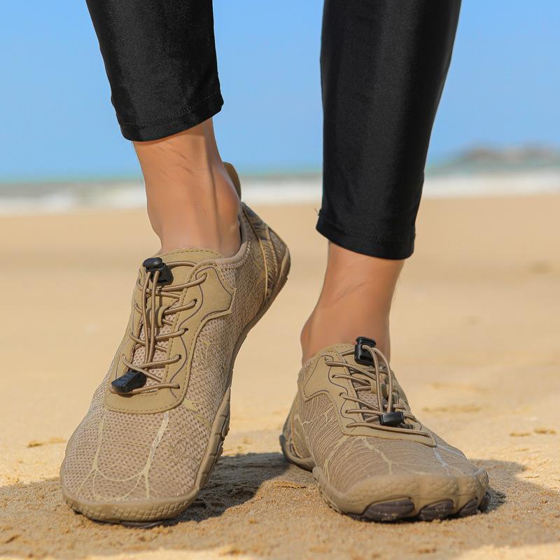Couples' Stream-Crossing Shoes Outdoor Sports Wading Shoes Quick-Drying Beach Swimming Shoes Hiking and Mountaineering Five-Toe Shoes