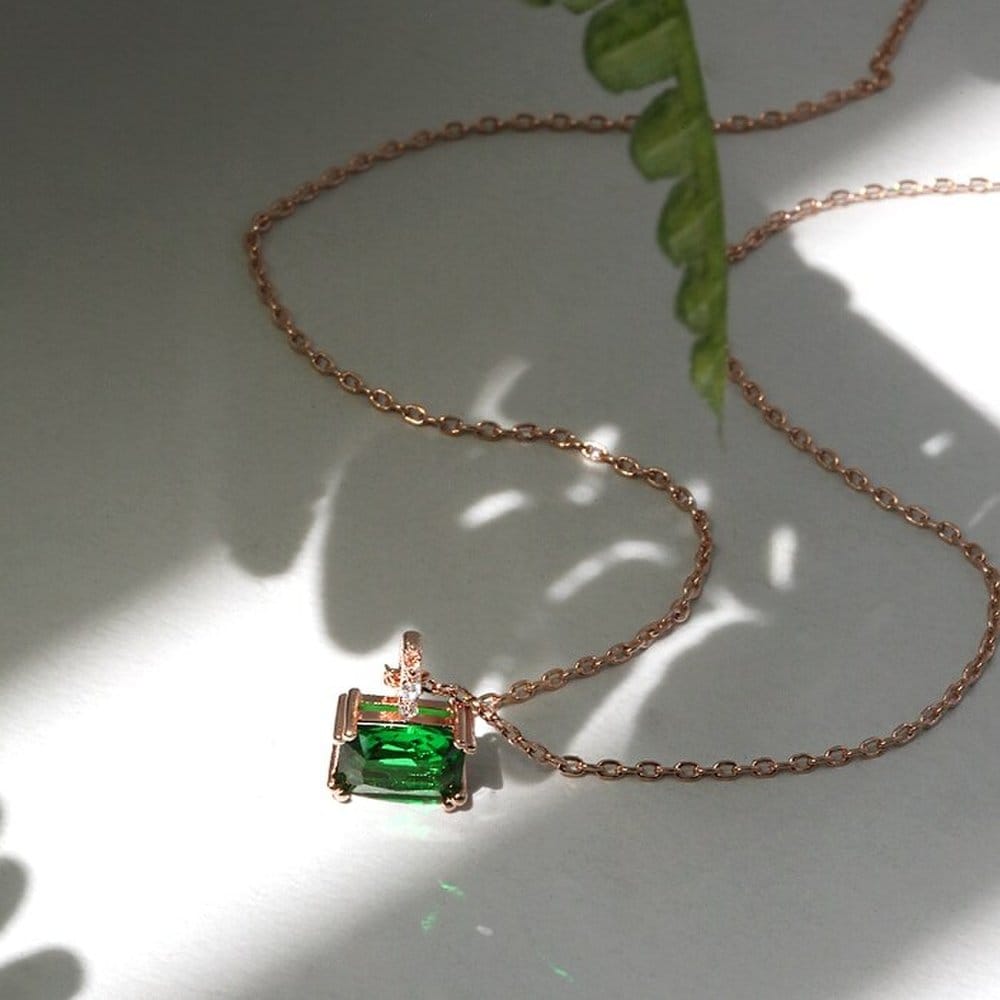 [Luvre Paris] Forest Emerald Necklace Na0379