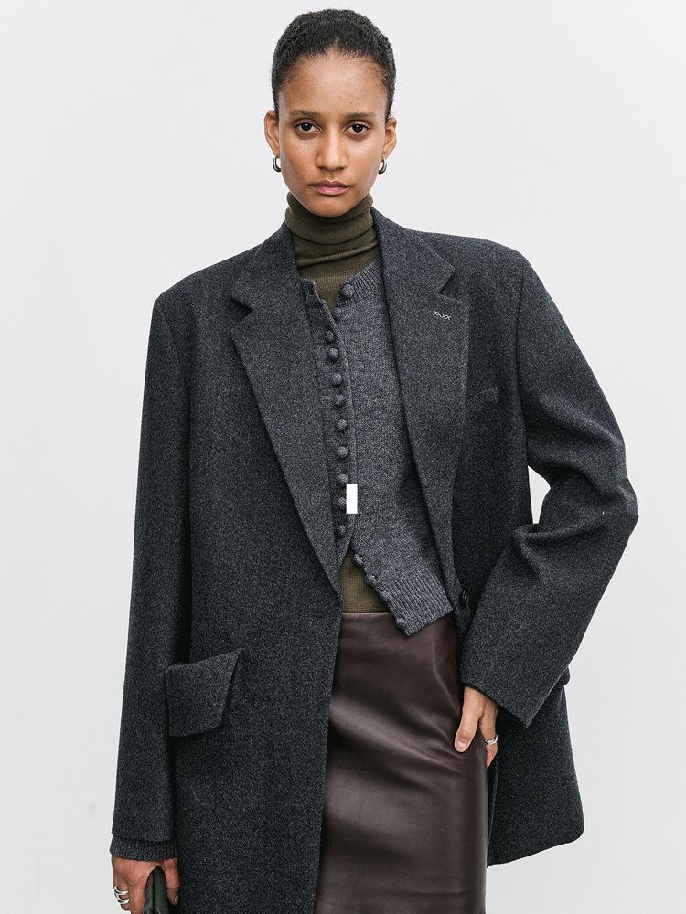 Women's Fashionable Multi-Button Cashmere Wool Knit Cardigan with Layered Crew Neck