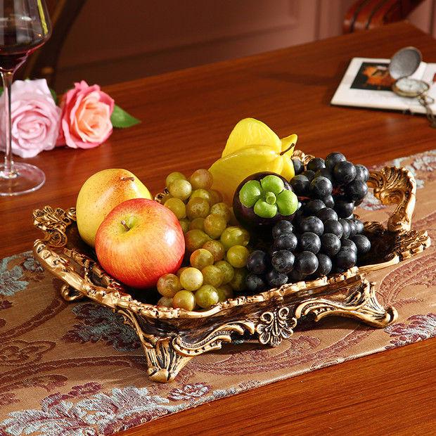 European and American Decorative Set: Fruit Bowl, Tissue Box, Ashtray, and Figurines for Living Room Coffee Table.