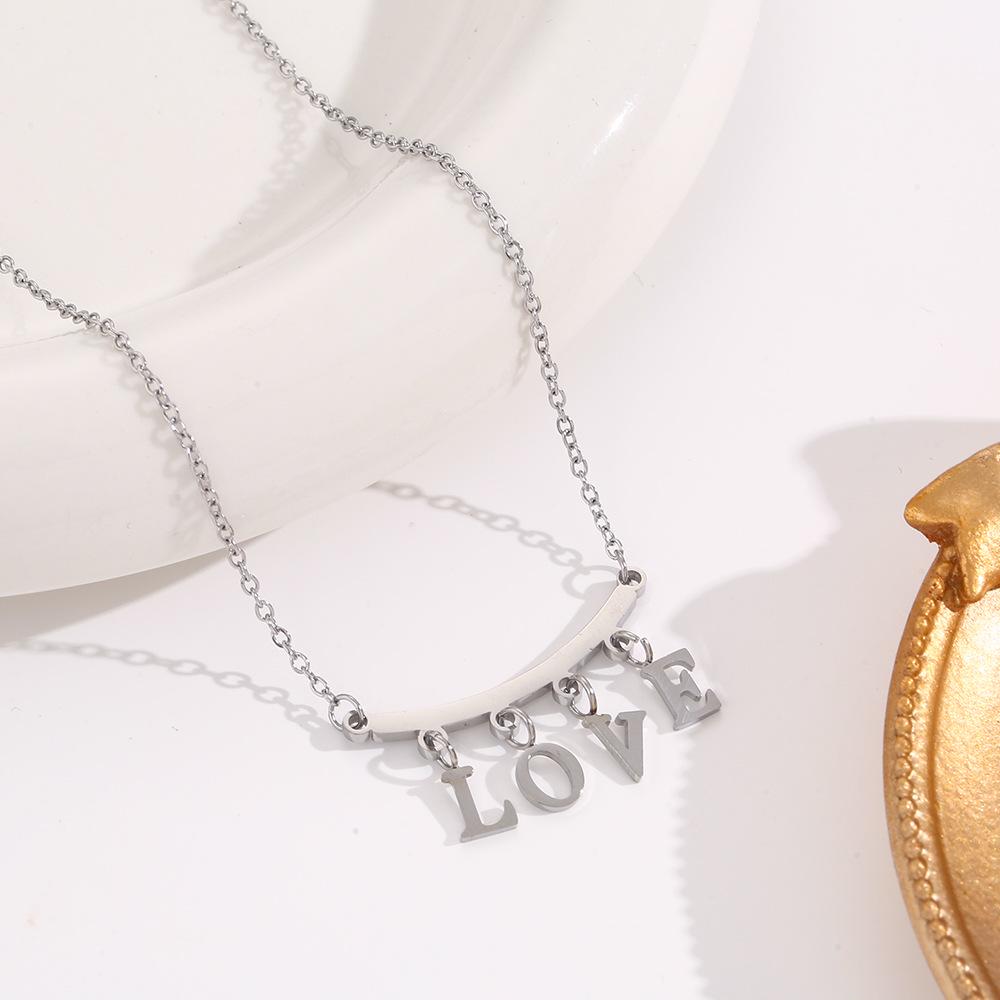 Elegant 18K Plated Titanium Steel Cross Necklace for Women - Light Luxury Clavicle Chain That Resists Fading