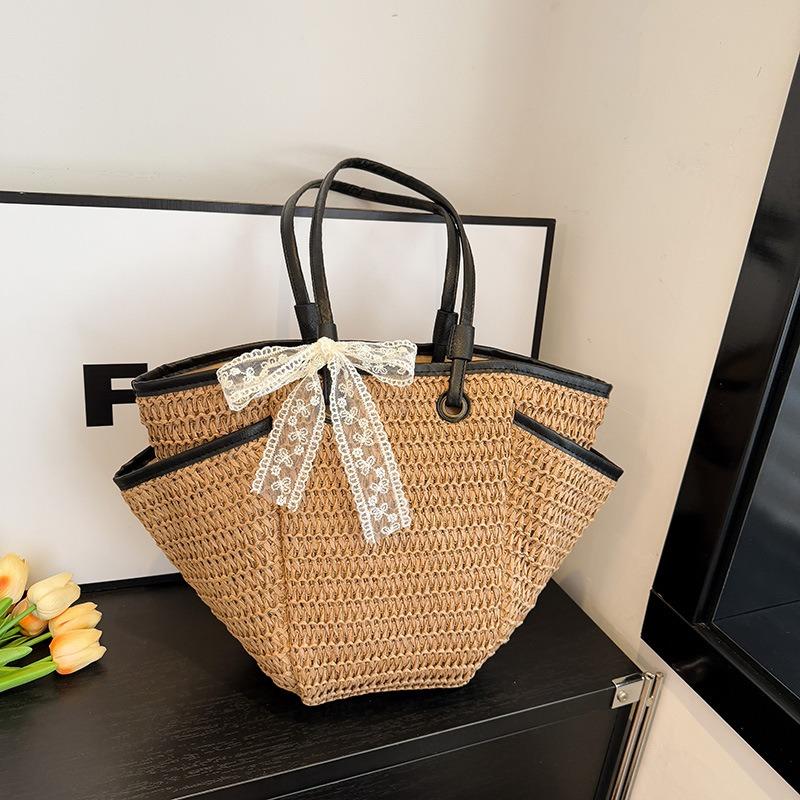 Fashion commuter large-capacity bag women's new seaside beach woven bag commuter shoulder tote bag