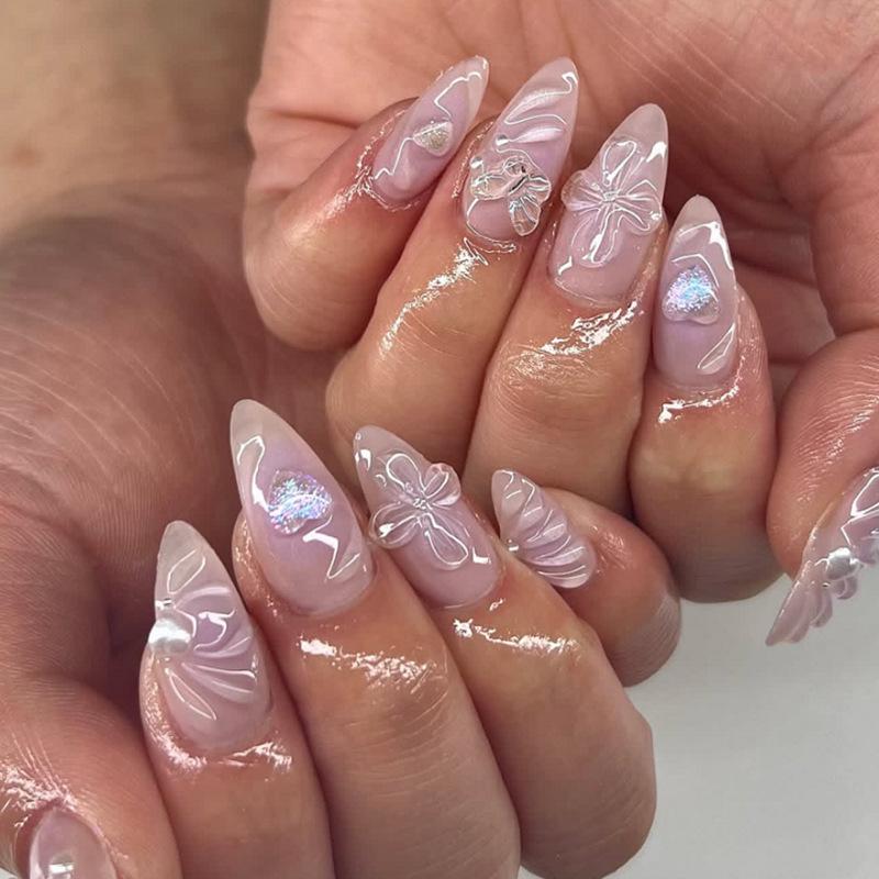 3D Flower & Butterfly Short Almond Wearable Nail Art Tips