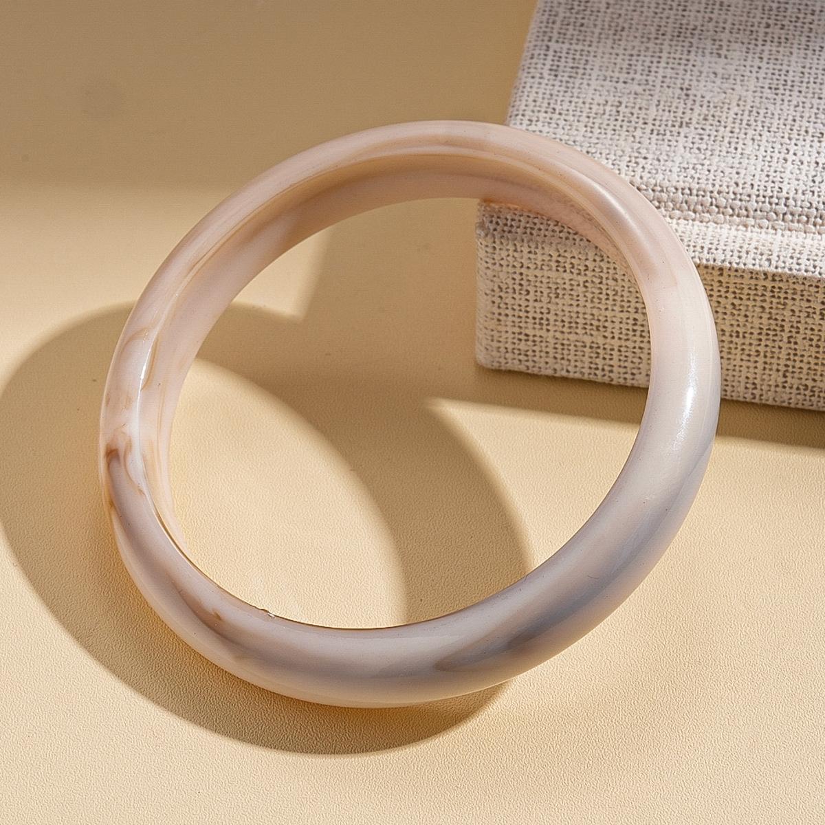 

5 Colors Stackable Acrylic Thin Flat Round Bracelets for Women Teenagers Boho Jewelry Summer Minimalist Bracelets Bulk