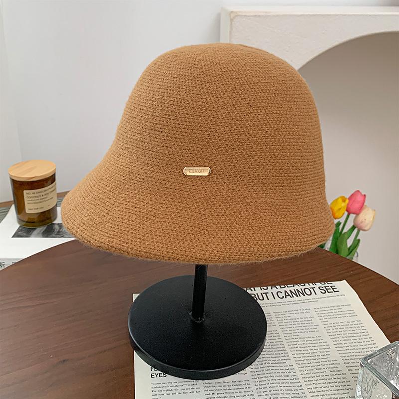 

Bucket hat women s autumn and winter wool retro versatile front long rear short fashionable wide brim round face warm face cover basin hat Adult (56-58cm) помаранчевий