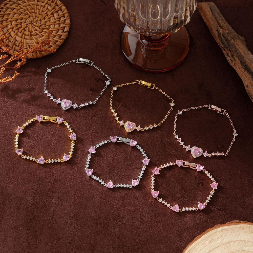 Fashion Style Butterfly Love Diamond Bracelet Butterfly Styling Light Luxury Hand Jewelry