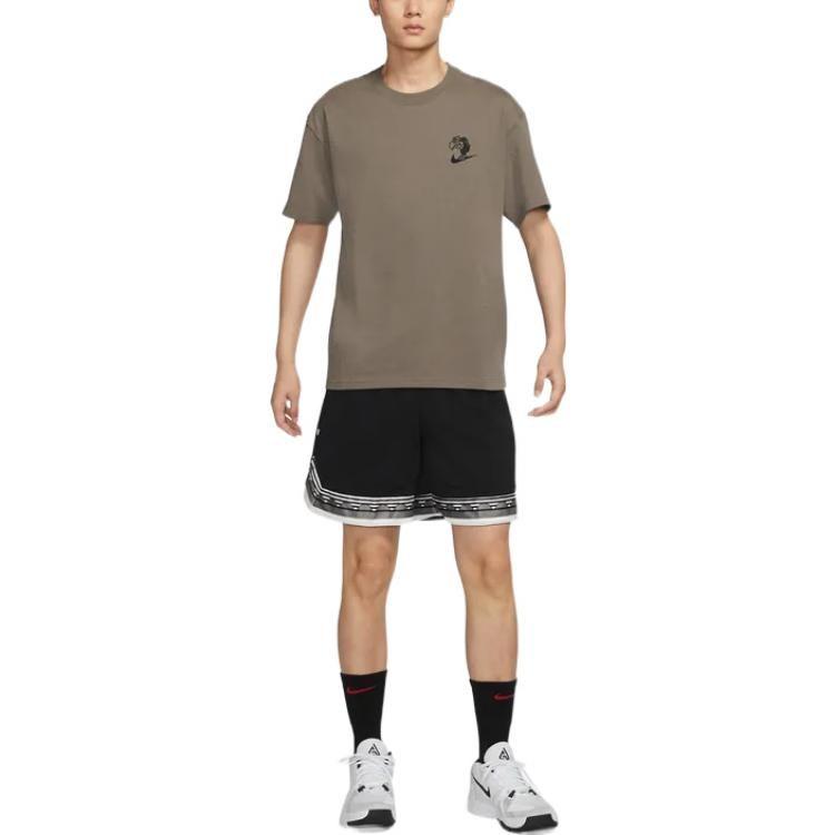 Nike T Shirts Men's Olive Gray Crew Neck Moderate Straight Fit DR8915-040