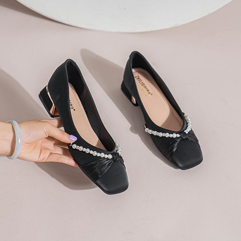 

Korean version of versatile thick heel single shoes square head middle heel 2025 spring and autumn new Mary Jane French large size women s shoes 41-43 33 чёрный