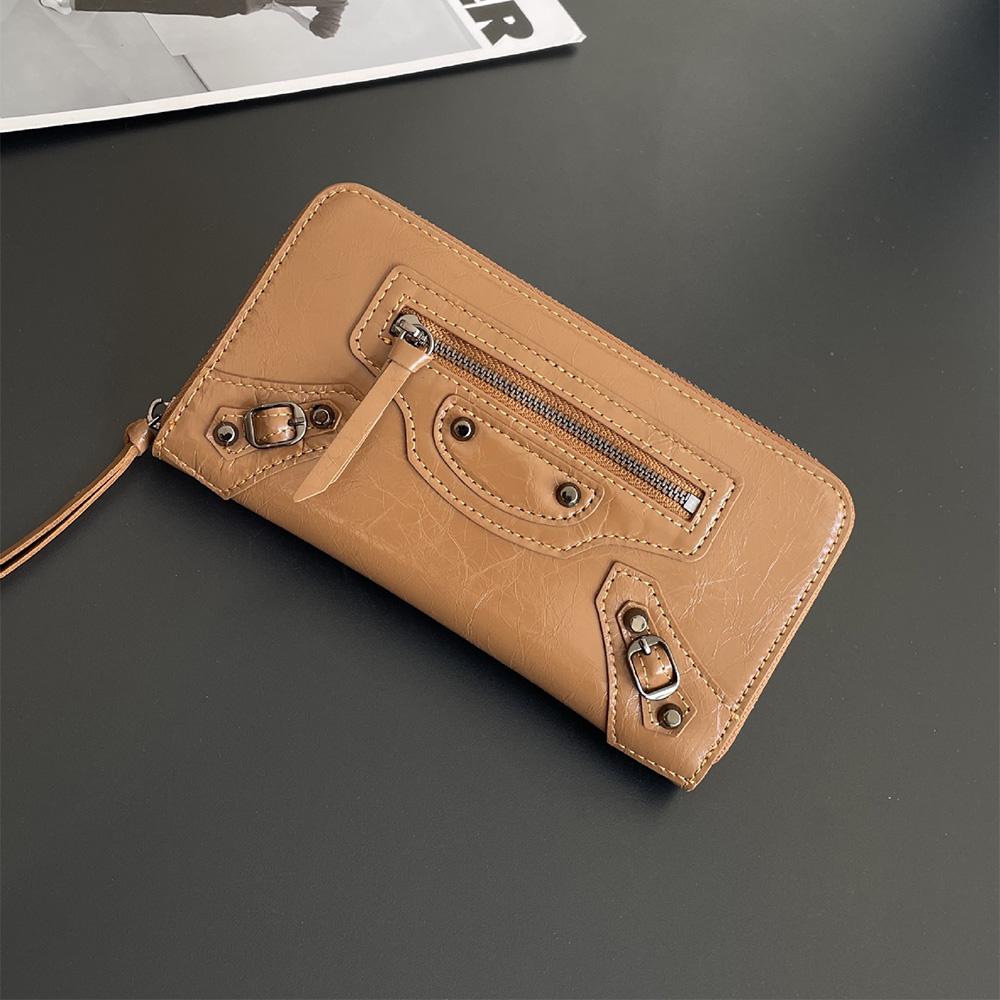 Retro Genuine Leather Women Wallets First Layer Of Cowhide Motorcycle Long Wallet Branded Style Rivets Phone Purse Studs Clutch Bag