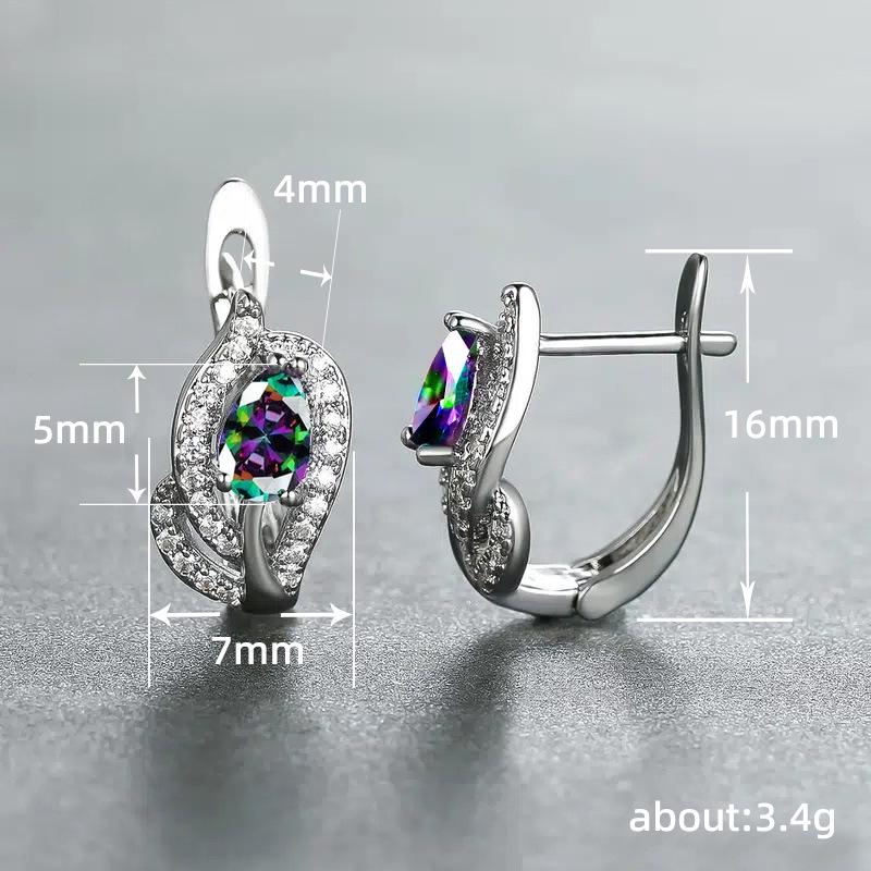 Cao Shi Floral Ear Cuffs: Twisted Teardrop Earrings with Leaves & Seaweed Design