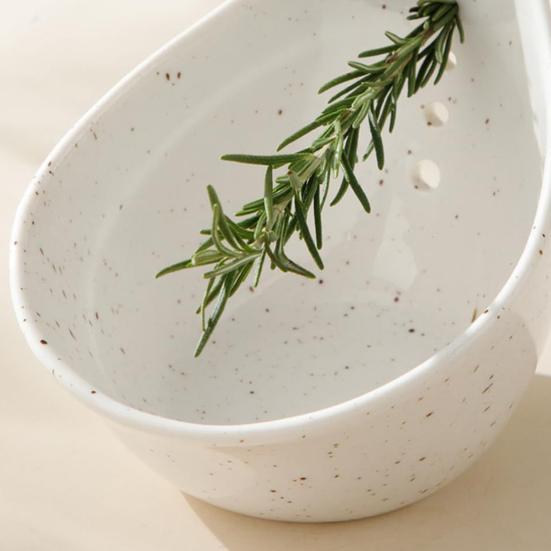 Curățător de coriandru Ceramică Bol pentru curățat ierburi cu 5 găuri de curățare Vas neted glazurat Lavabil în mașina de spălat Vase Stripper de frunze Ustensilă de bucătărie