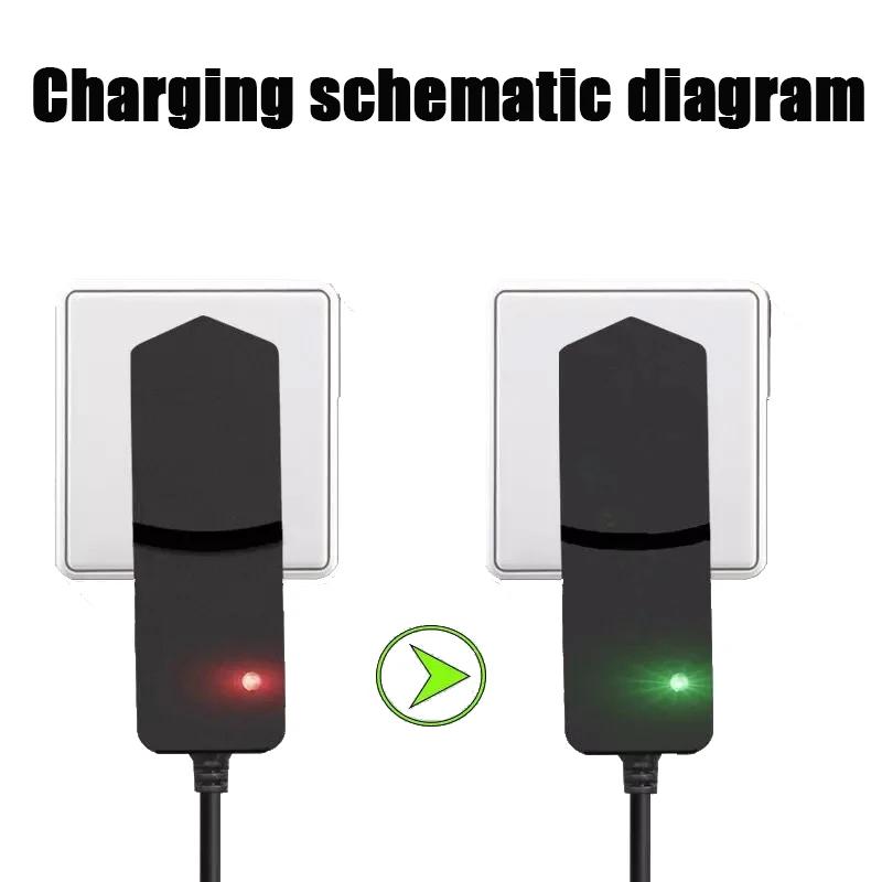US/EU 100-240V AC 12.6V 1A 18650 Lithium Battery Charger, 12V 1A Portable Screwdriver Wall Charger with DC 5.5 * 2.1 MM Plug