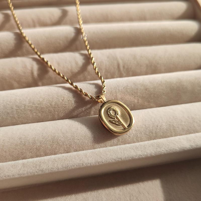 Korean titanium steel letter irregular round brand sweater chain simple temperament pendant collarbone necklace autumn and winter explosion item