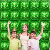 Green pixel square balloon wall, square aluminum foil balloon wall background balloon game theme birthday party decoration