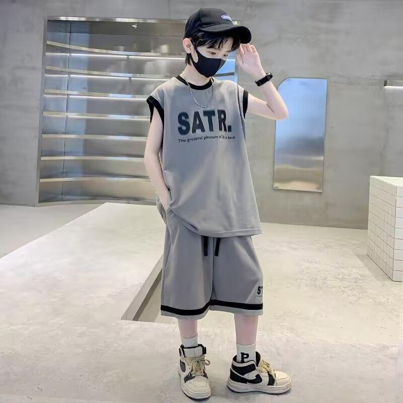 Traje sin mangas para niños Niños medianos y mayores Verano Chaleco de verano para niños Pantalones cortos de cinco puntos guapos Conjunto de dos piezas