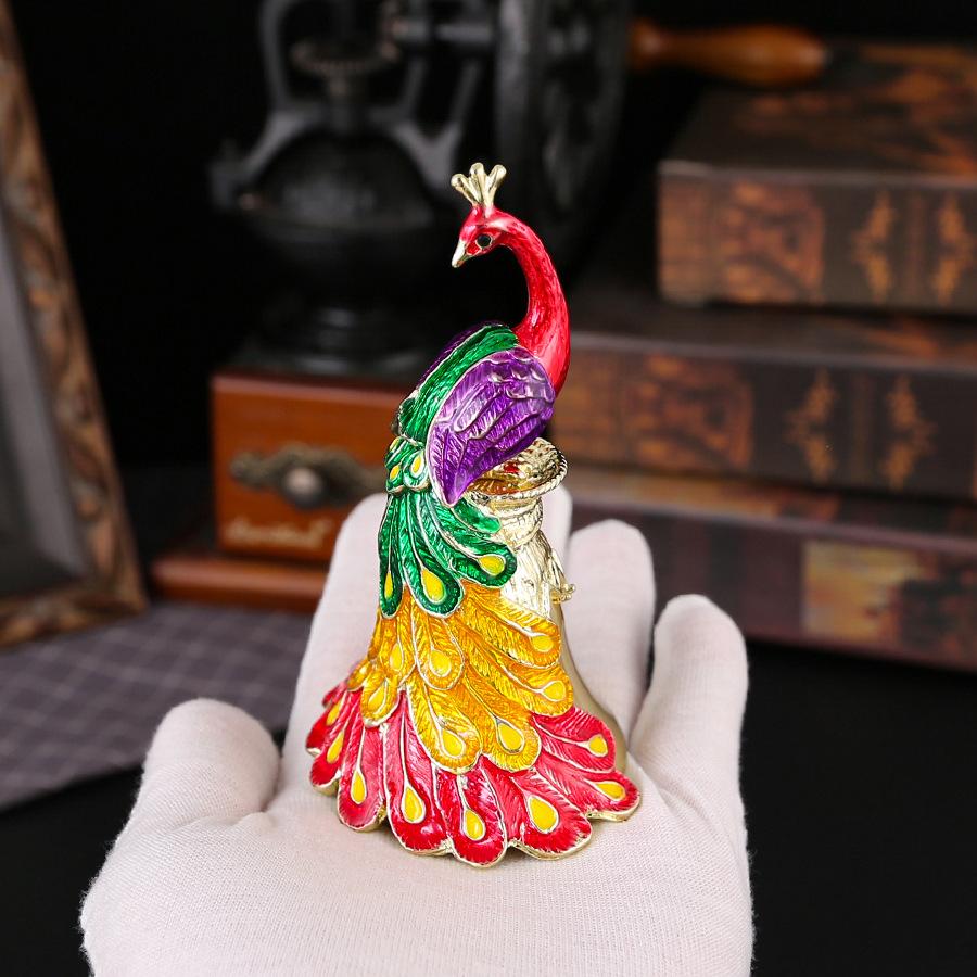 Elegante Siebenfarbige Emaille Pfau Handglocke Metall Tischglocke Serviceglocke für Restaurant Kleine Handglocke Hand-Rufglocken