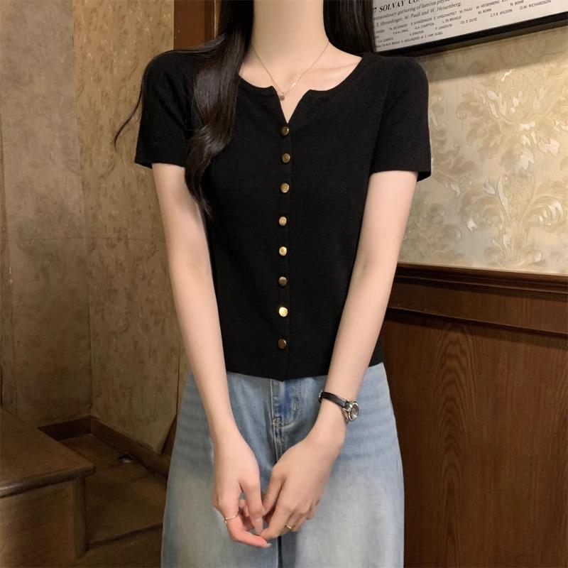 Korean Fashion Short Sleeved Cardigan Knitted Sweater Women Single-breasted V-neck Summer Tops Slim Fit Casual Office Elegant Coats Clothing