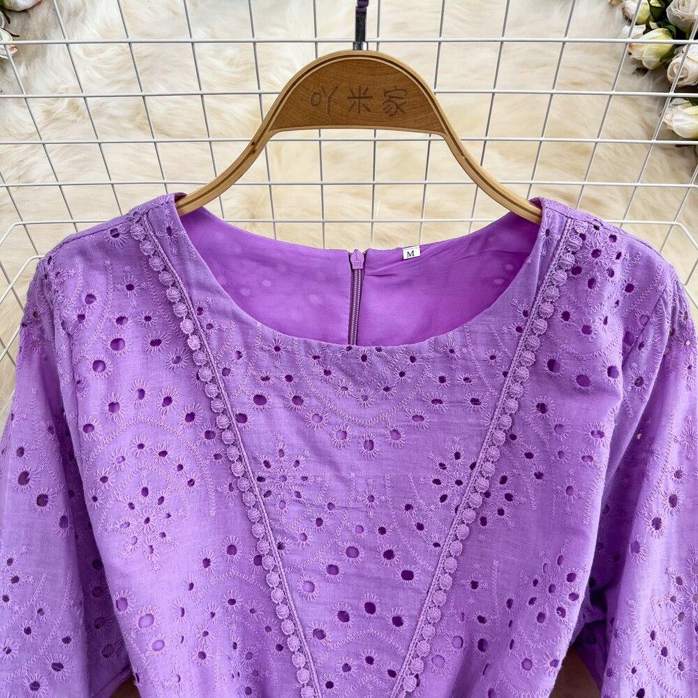 Retro Palace Temperament Round Neck Waist Show Thin Hook Flower Hollow a Word Lace Dress Elegant Large Skirt