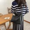 Retro high-end niche design commuter tote bag large bag women's 2025 new soft leather shoulder bag
