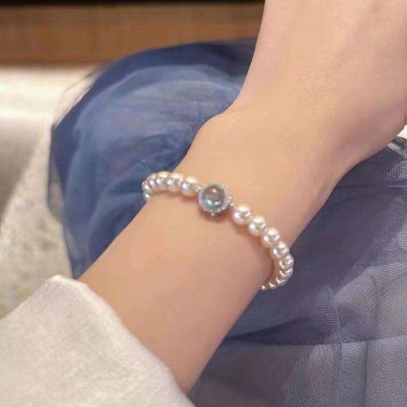 Baroque Pearl Drawstring Bracelet: Women's Light Luxury, Irregular Design, Exquisite Handcrafted Jewelry.
