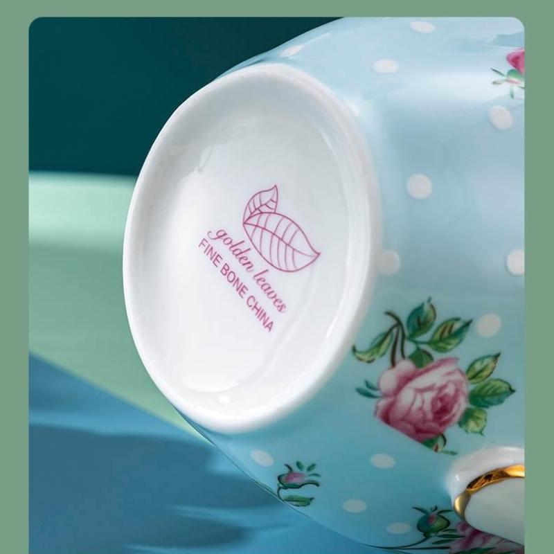 Kaffeetasse aus Keramik mit Blumenmuster, rosa und lila Blumen, handbemalt, Teetasse mit Griffen, mittlere Größe, Heißtrinktasse, 400 ml