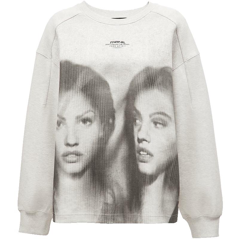 Only Women's Portrait Print Loose Fit Sweatshirt