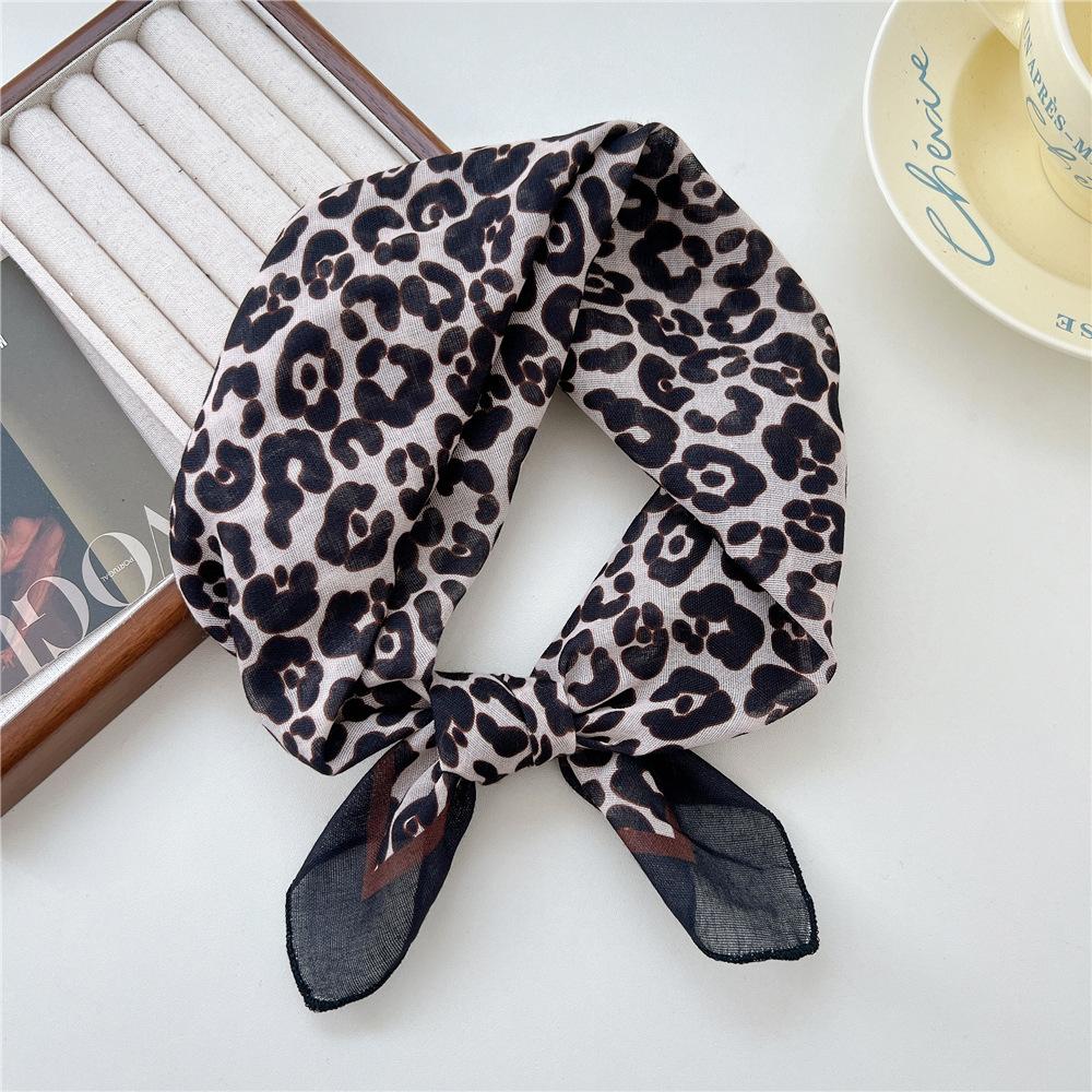 55 Leopard Print Cotton And Linen Silk Scarf Women'S Small Square Scarf Neck Protection Headscarf Decorative Scarf Fashionable Foreign Style Scarf
