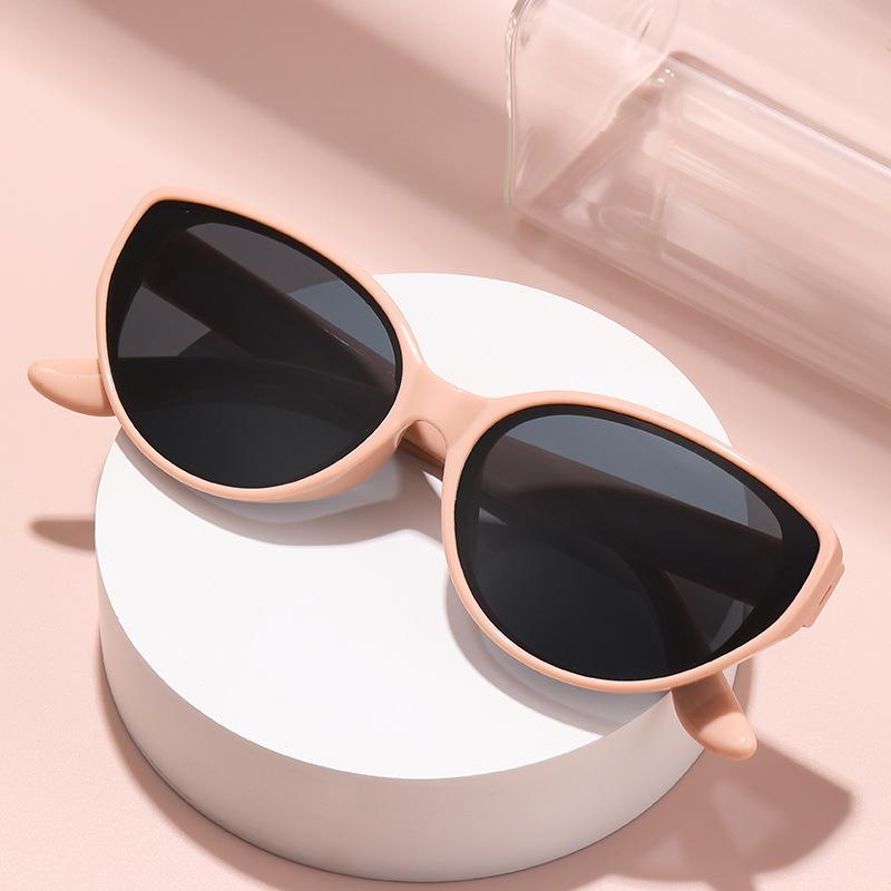 New Women's Outdoor Cycling UV Resistant Sunglasses Fashion Women's Cat Eye Frame Eyeglasses Men Shades UV400 Eyewear