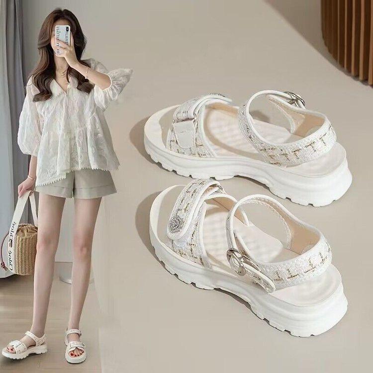 Sandals women's soft sole 2025 summer new casual sports fashion versatile trend flat non-slip thick-soled beach shoes