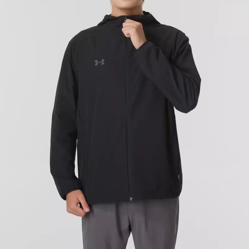Under Armour Solid Color Breathable Long Sleeve Hooded Jacket Unisex Jackets Black 24600410-001